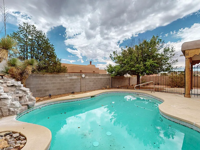 10540 Portofino Dr NW — Photo 17