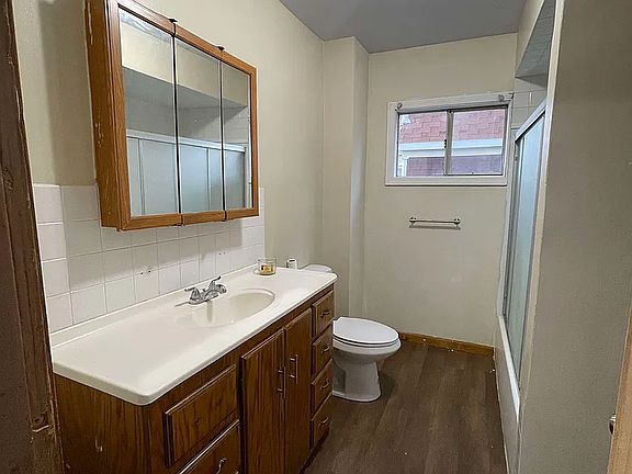 5th image of 163 Holly St #1