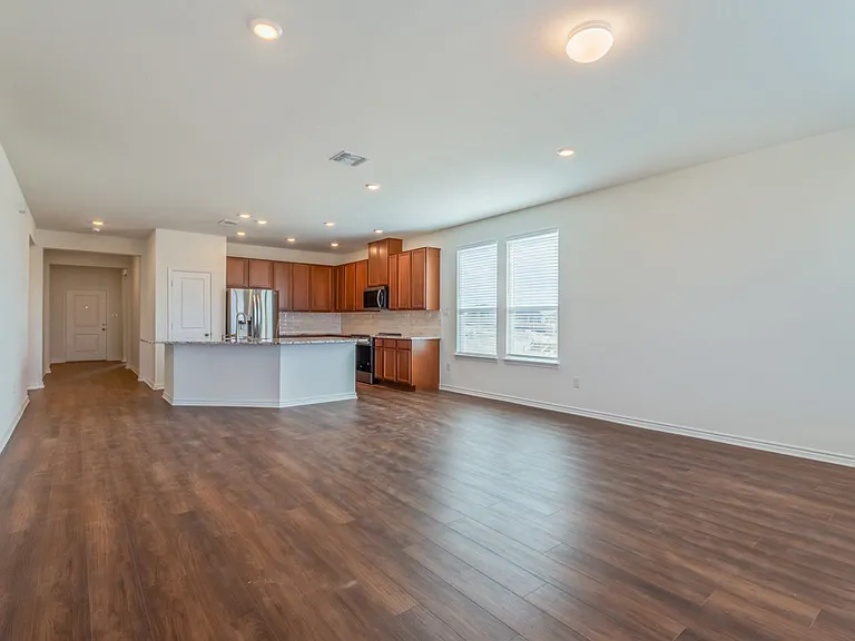 15515 Electra Cir — Photo 17