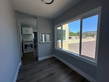 breakfast nook / office nook