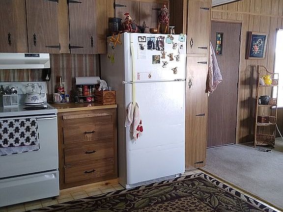 5th image of 701 S Main St Trailer 57