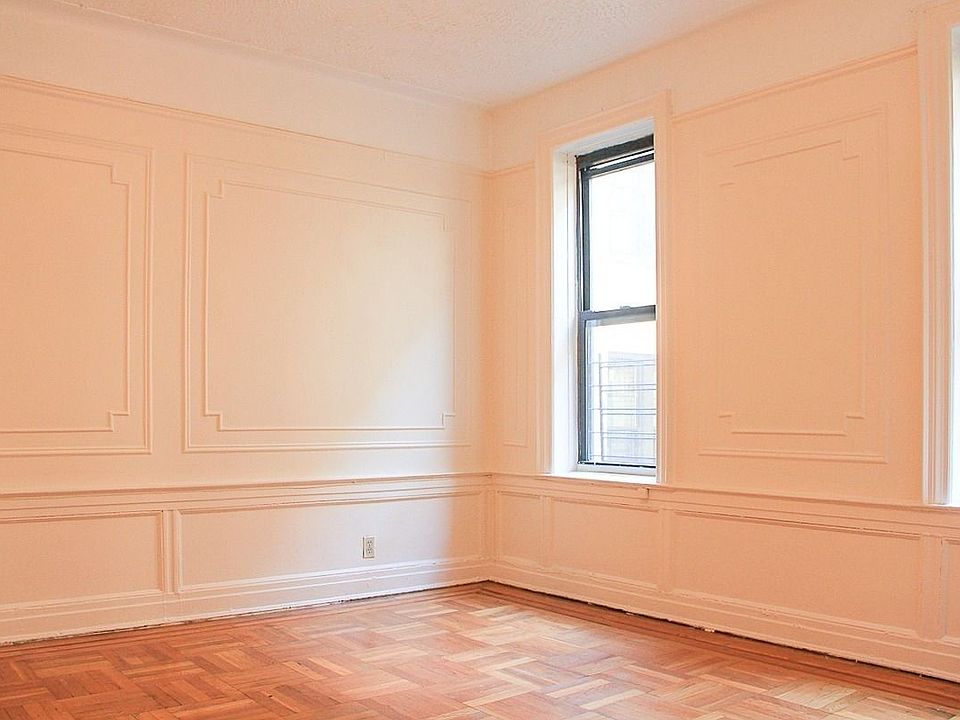 2nd image of 280 Crown St APT B6
