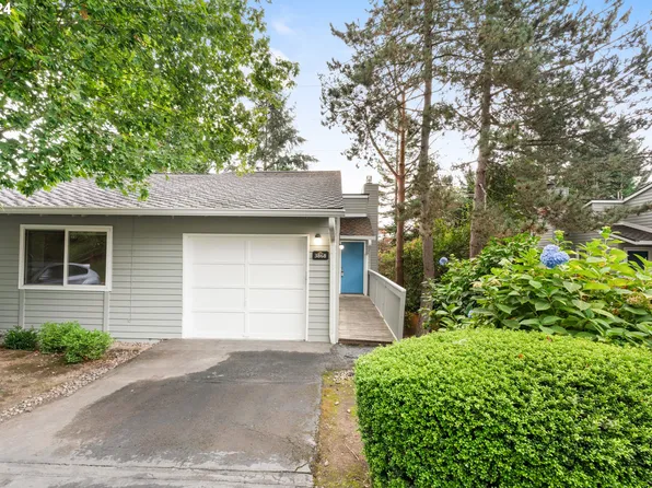 3868 Botticelli St APT 28, Lake Oswego, OR 97035