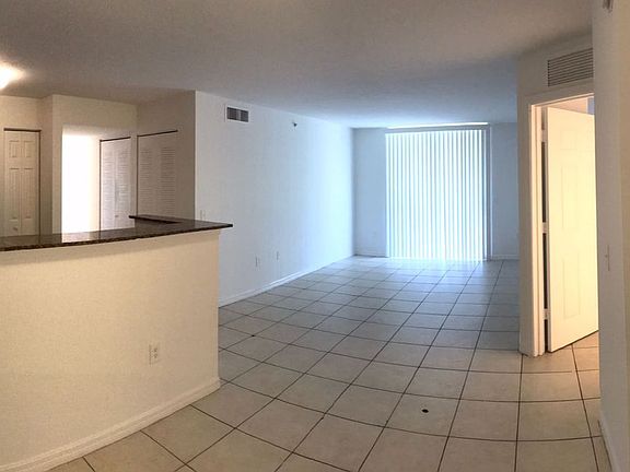 2nd image of 13770 NE 3rd Ct #105