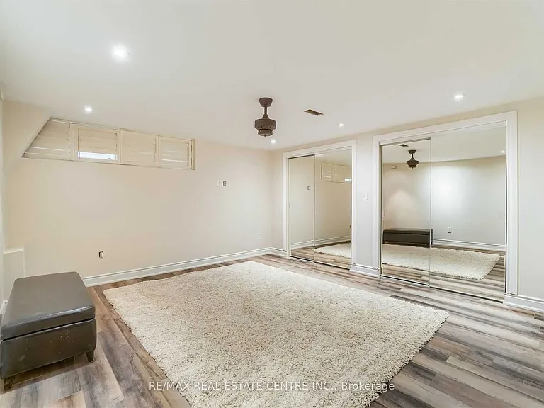 41 Clearside Pl — Photo 37