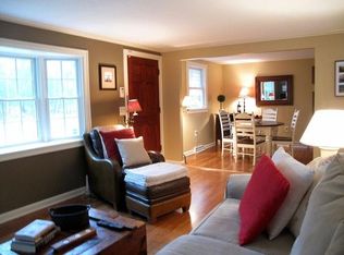 22 Nashua Rd, Windham, NH 03087