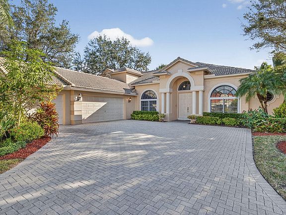 2nd image of 7405 Brunswick Circle
