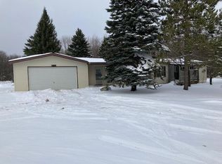 12838 Hetherton Rd, Johannesburg, MI 49751