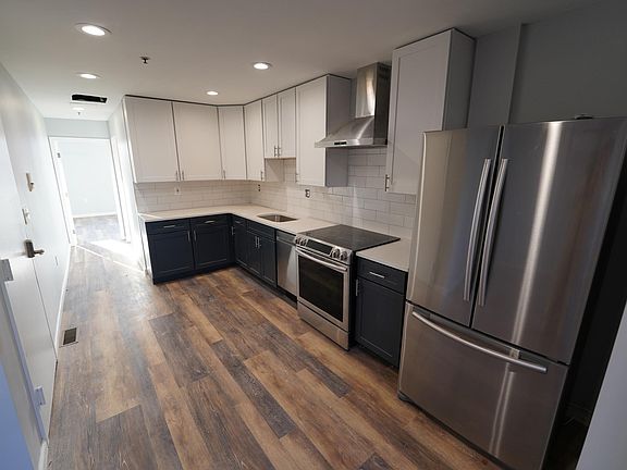 2nd image of 1729 Guilford Ave #2