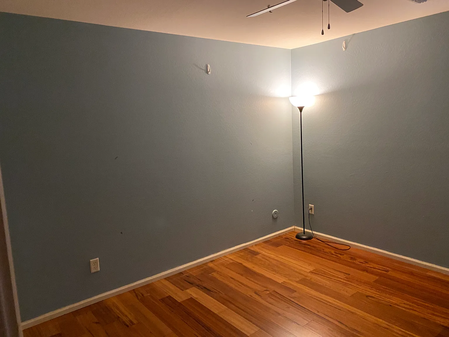 6 bed, 3.5 bath, 3100 sqft, $2,900 — Photo 3