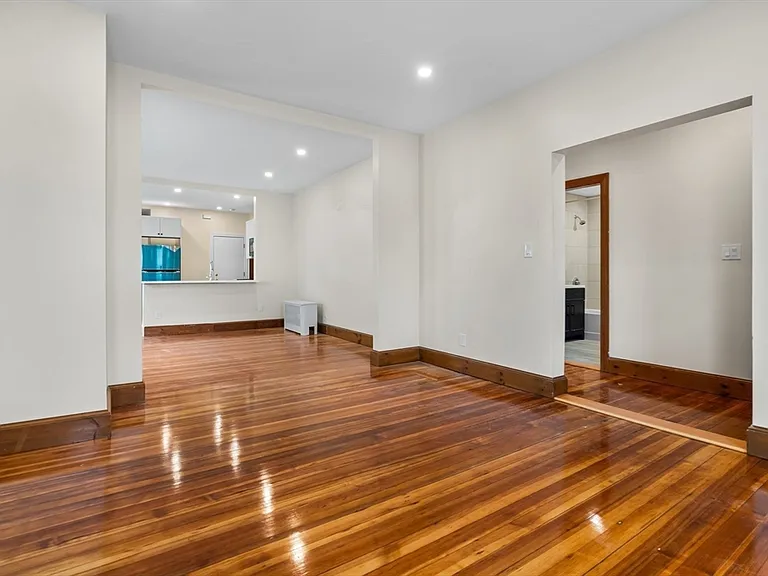 62 Vernal St #3 — Photo 15