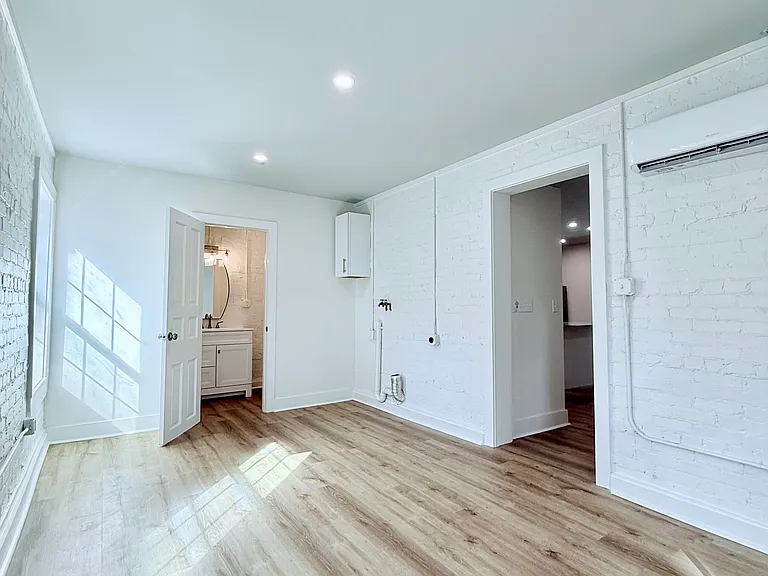 1216 Palmetto Ave #2 — Photo 8