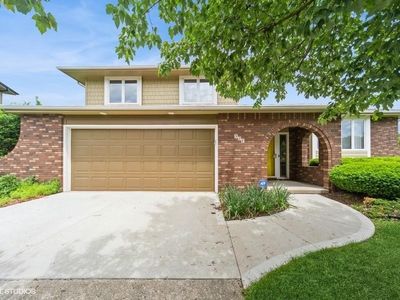 521 51st St, West Des Moines, IA, 50265