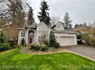 5526 Yorkshire Pl, Lake Oswego, OR 97035
