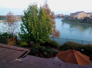 3557 Bridgeway Lakes Dr, West Sacramento, CA 95691