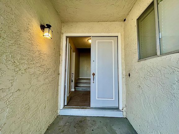 5th image of 837 Cape Trinity Pl
