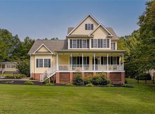 5554 Friendship Glen Dr, Browns Summit, NC 27214