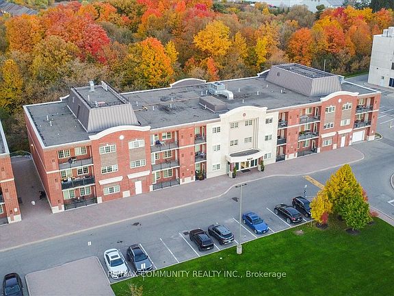 5th image of 9431 Jane St #308