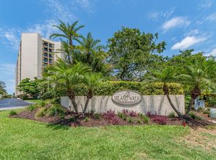 690 Island Way APT 1112, Clearwater, FL 33767