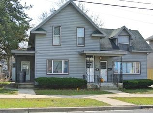 461 Stella St, Elgin, IL 60120