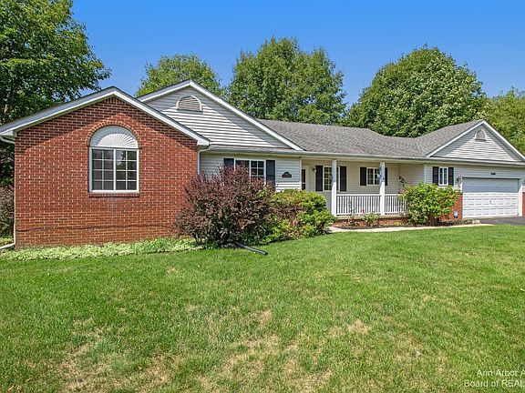 4th image of 5164 Scheuners Way