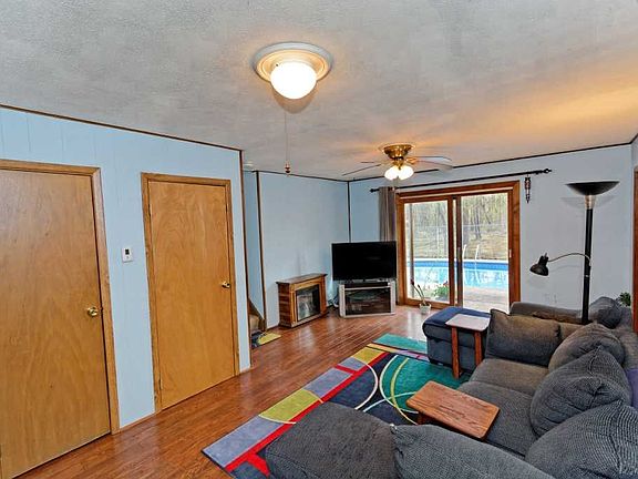 2nd image of 123 Horstman Dr