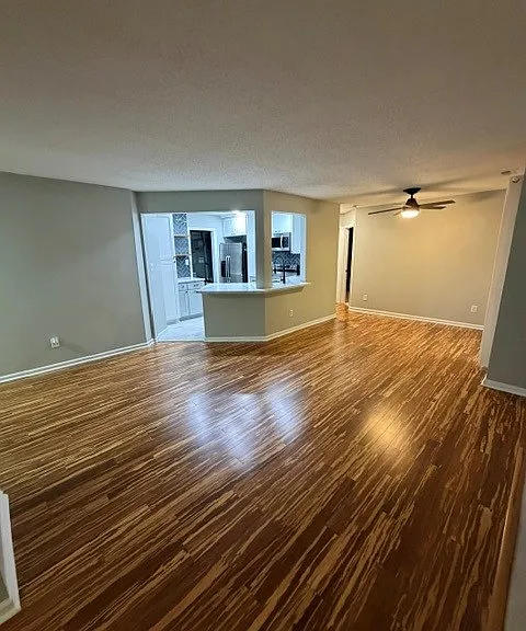 6039 Gray Gate Ln #B — Photo 4