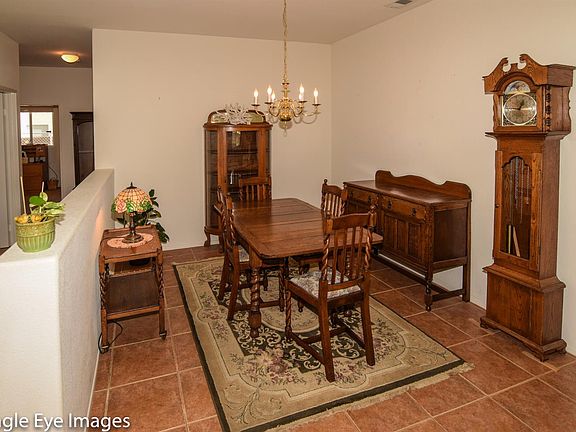 3rd image of 13647 Gateway Dr