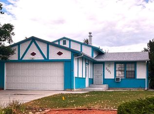 2301 Newcastle Dr, Pueblo, CO 81008