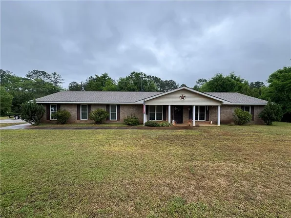 6955 Lee Road 270, Valley, AL 36854
