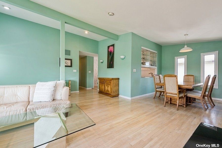 1710 John Street, Merrick, NY 11566 Zillow