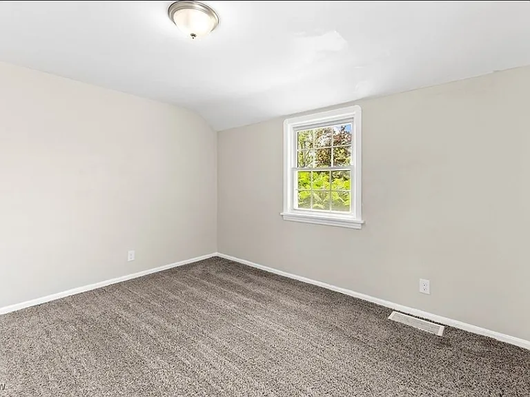 3004 Portman Ave — Photo 21
