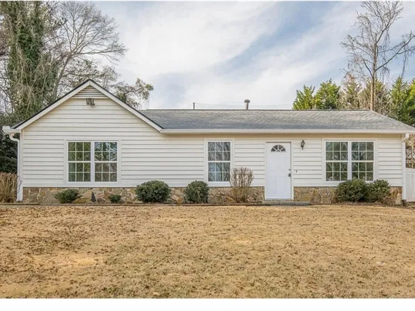 594 Harvard Dr, Lilburn, GA 30047