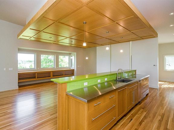 2nd image of 3365 Portwood Dr