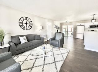 7892 E Hampden Cir, Denver, CO 80237