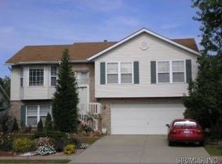 850 Misty Valley Rd, O Fallon, IL 62269