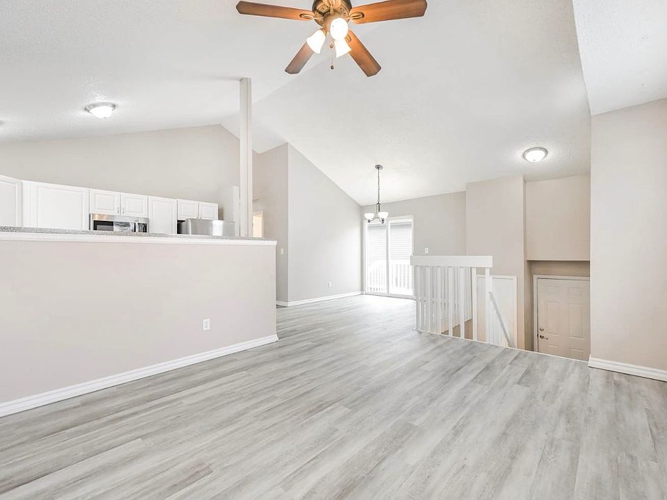 1st image of 4686 S Buckley Way