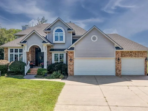 2913 Cabrillo Dr, Winfield, KS 67156