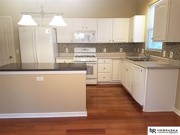 2nd image of 19821 Acorn Dr