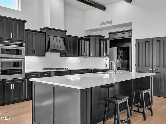 3rd image of 6388 Calle Placido Dr