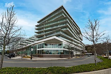 800 Avenue at Port Imperial #920