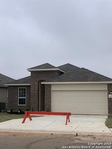 2nd image of 8204 Robin Gate