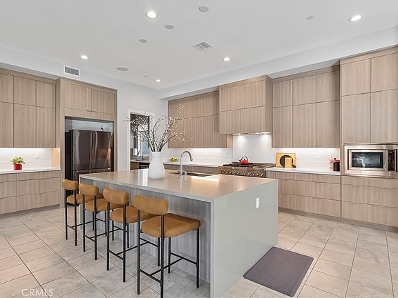4th image of 20407 W Aberdeen Ln