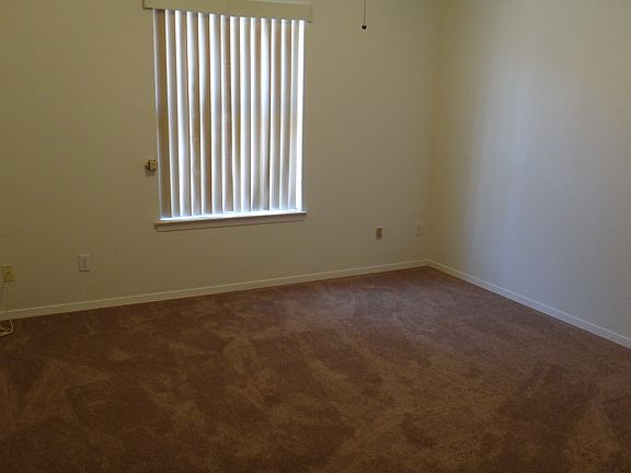 4th image of 11952 Paseo Real Cir