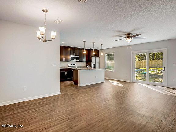 4th image of 8540 BUTTERCUP Street