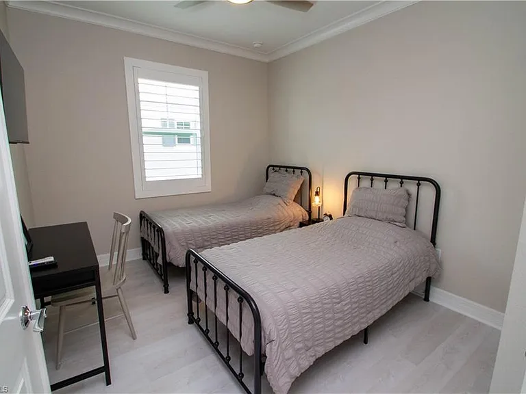 251 Indies Dr E #202 — Photo 26