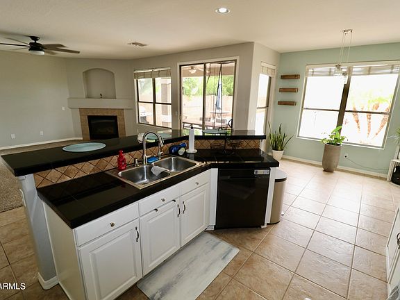5th image of 2873 E BIRCHWOOD Place