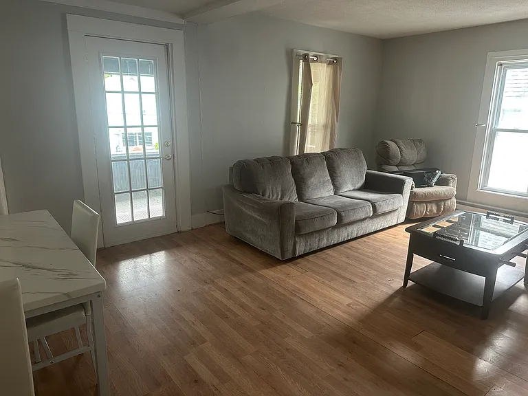135 Groton Ave #2 — Photo 12