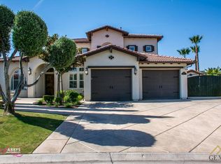 13407 Raphael Ave, Bakersfield, CA 93306