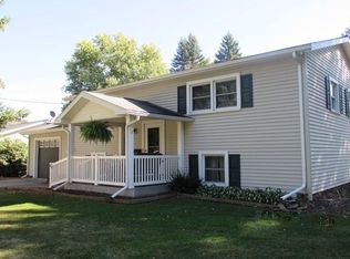 32 Case St, Troy, PA 16947